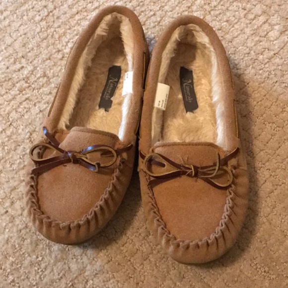 Natural reflections house shoes Clearance